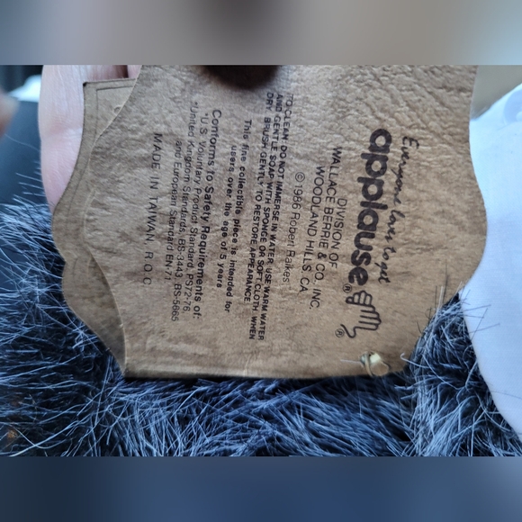 Raikes Bear Card Dealer Wooden Face and Paws - Picture 11 of 11